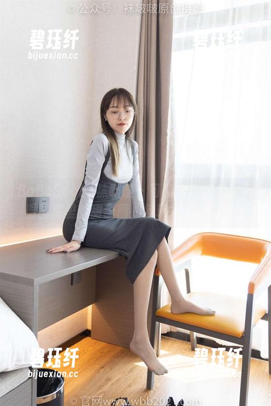 BoBoSocks袜啵啵-甜甜圈 BoBoSocks袜啵啵 - 可拆卸牛仔裤?看看图库里的甜甜圈如何玩转这些资源!