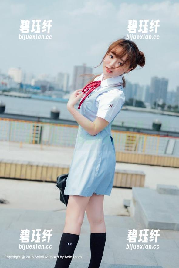 BoLoli菠萝社-王语纯 BoLoli菠萝社 - 王语纯的内衣图集:让你眼前一亮,下载时小心别流口水!