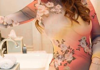 HuaYang花漾 – 短裙也能是艺术?媛媛酱belle的作品,真是让人眼前一亮,快来免费下载吧!