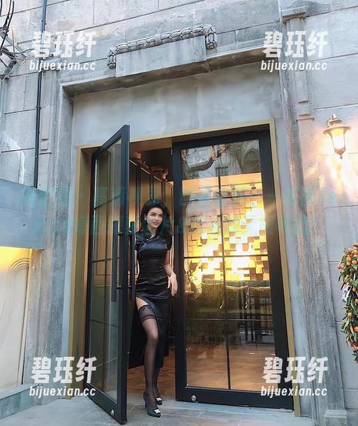 Jessie婕西 微密圈 - 高清视界,图库之旅——跟随Jessie婕西探索图片&视频的无限可能!