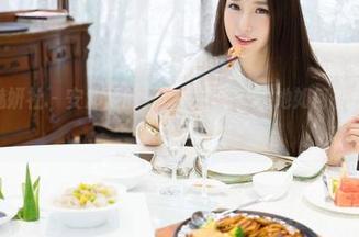 MiStar魅妍社 – 安沛蕾的死库水合集:看她如何在水中游刃有余!