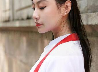 MiiTao蜜桃社 – 精选琉璃lily户外作品：阳光洒落，她是这幅画里最亮的那道光！