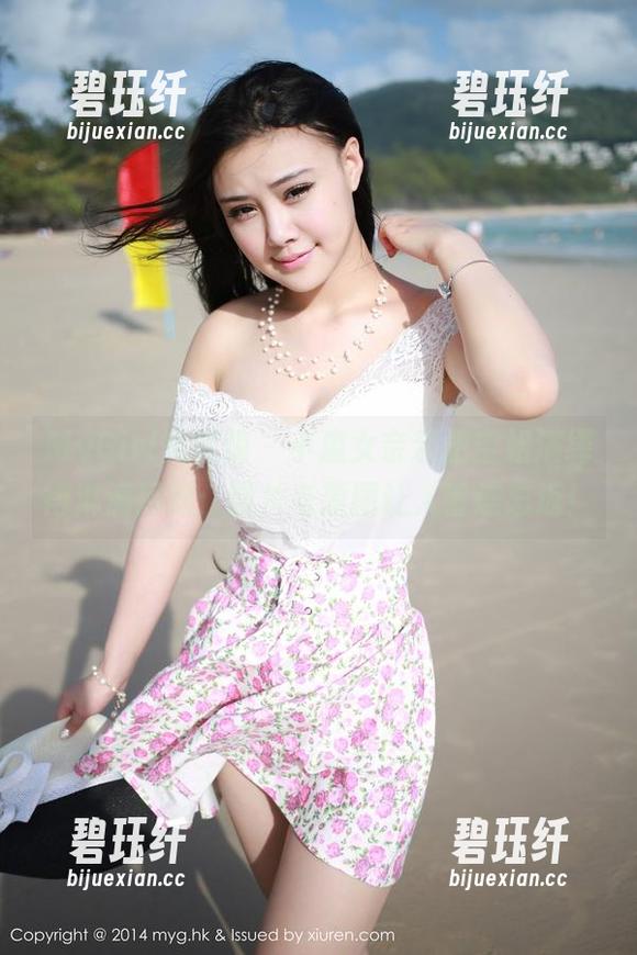 MyGirl美媛馆 - 小魔女奈奈把空姐演绎得淋漓尽致：图片与原图让人留连忘返！