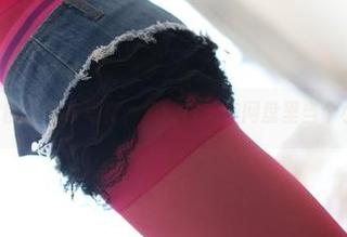 ROSI的连体衣写真，真的应该在网盘里当个小宝藏