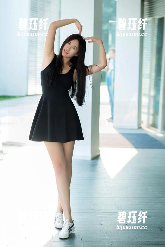TuiGirl推女郎-夏婉婉 TuiGirl推女郎 - 原图曝光,夏婉婉的粉色写真强势入侵我的心,粉色就是一种超能力!