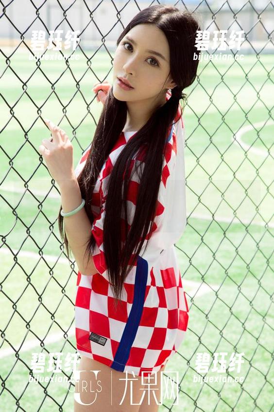 UGirls尤果网 - 精选中的精选，李思宁的JK美图让我想起了那些年少轻狂的日子！