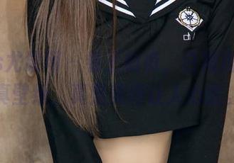 UGirls尤果网 – 看王幼贞，白裙搭配的写真壁纸，真是美得让人心慌。