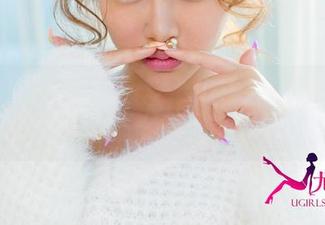 UGirls尤果网 – 分享王雨纯白衬衫的套图，感受那一丝莫名的温暖！