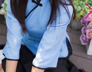 UGirls尤果网 – 黛斯羽的浴缸魔法：你拿到网盘下载的，不只是照片！