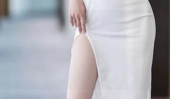 XIAOYU语画界 – 芝芝booty比基尼作品精选：比基尼的真正意义，其实是心灵的解放！