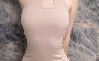 Xiuren秀人网 – Jennifer小若护士：图库里的护士，下载后的幻想又会带你去哪里呢？