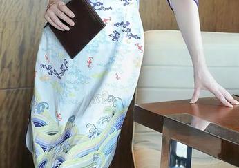 Xiuren秀人网 – 可乐Vicky的礼服全套，不只是美，原图的幽默感也满分！