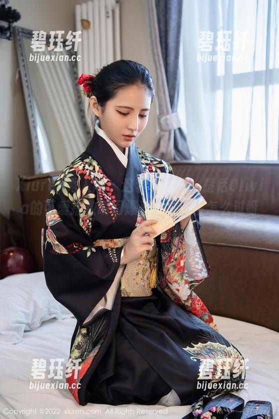 Xiuren秀人网 - 这套写真里，楚恬Olivia的可爱指数瞬间爆表，生活该怎么过呀？