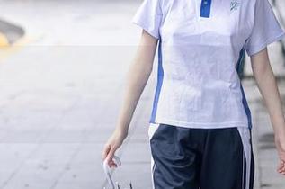 Xiuren秀人网 – 看点:赤间菀枫的黑丝写真,图里的人是不是有点过于抢眼了?