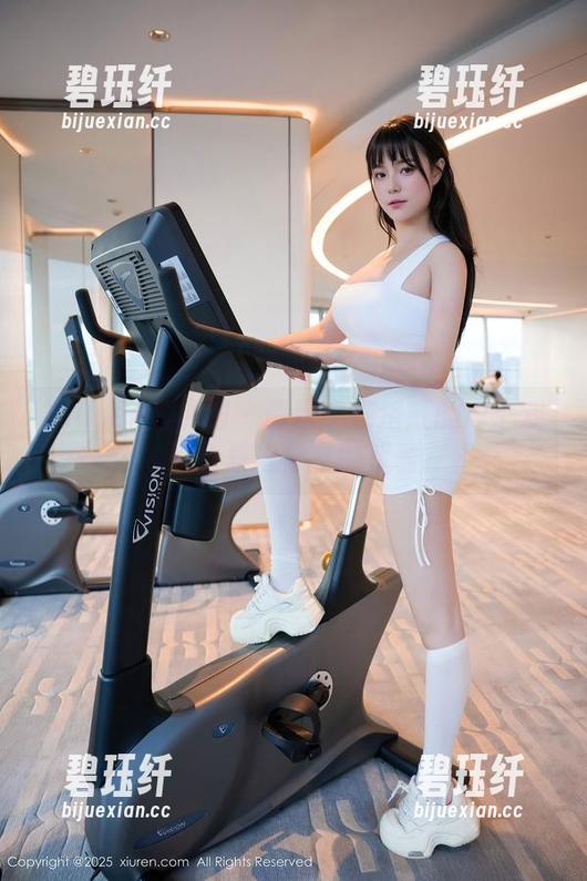 Xiuren秀人网-静颜宁 Xiuren秀人网 - 静颜宁在浴缸的内心戏—合集与分享的优雅