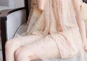 YouMi尤蜜荟 – 丢掉烦恼，来看看李纤纤的左家娇女美图合集吧！
