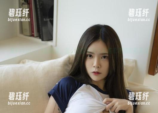 逛Yuka(유카)的图库，怎么能错过这么多连衣裙的时尚灵感？