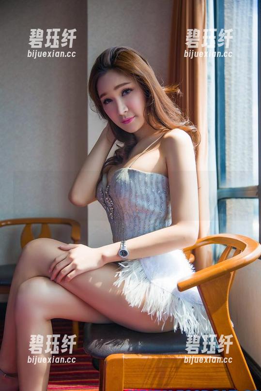 partycat轰趴猫 - 双人=更多可能，陈雅漫的写真作品集让你意想不到！