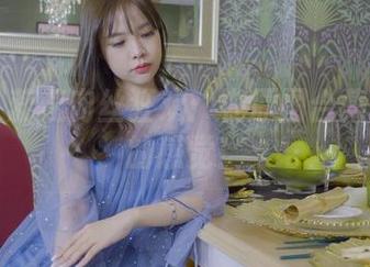 丽柜 – 蕊蕊肉丝狂欢:在原图合集里迷失的感觉!