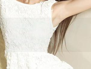 克拉女神 – 菲菲镂空全套，敢不敢直视？我的心跳加速啊。