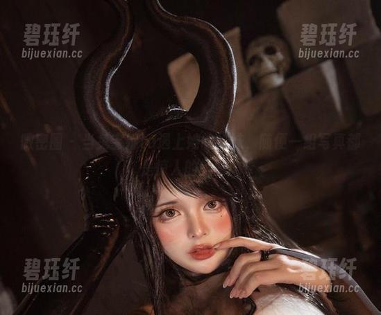 微密圈 - 当兔宝妮to遇上她的妹妹，随便一组写真都是惊人的美图！