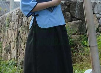 初夏女神 – 柒柒的网袜：一张写真两种用法，壁纸和心动的双重体验！