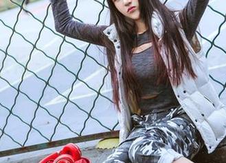 头条女神 – 越看刘瑾希全套：眉飞色舞，好想一起眉飞色舞！