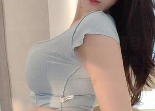 微密圈 – 从小玉吃果冻的高清自拍大图里，我发现了自拍技巧的新世界！