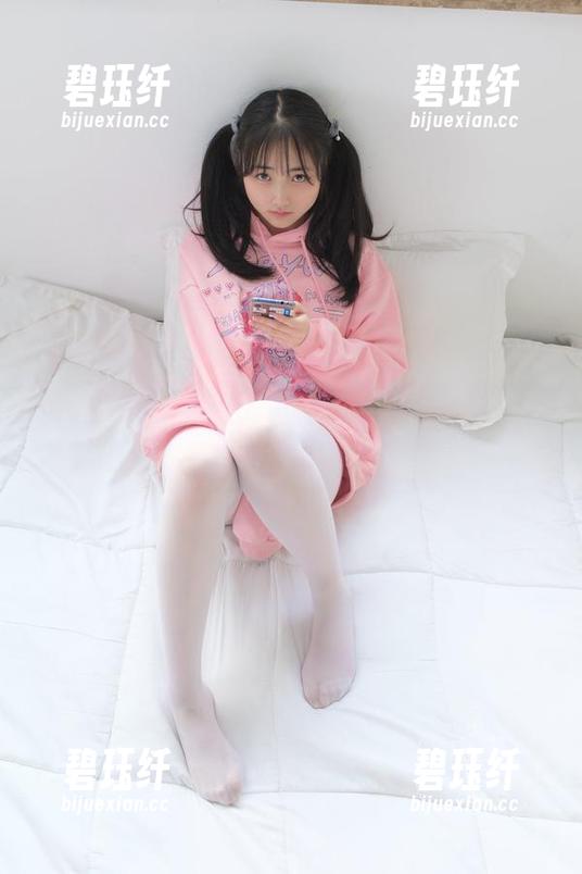 少女秩序 - 小满的白裙写意：那一刻，美图背后藏着的居然是我的青春记忆！