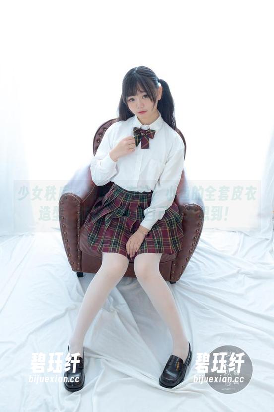 少女秩序-小鱼 少女秩序 - 原图都在这!小鱼的全套皮衣造型,估计连小鱼自己都没想到!