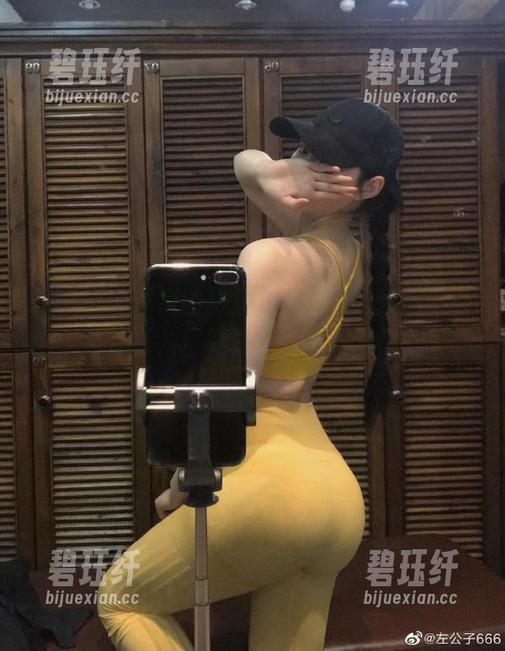 左公子666 微密圈 - 居家的空乘女友:左公子666高清作品,打破你对生活的想象!