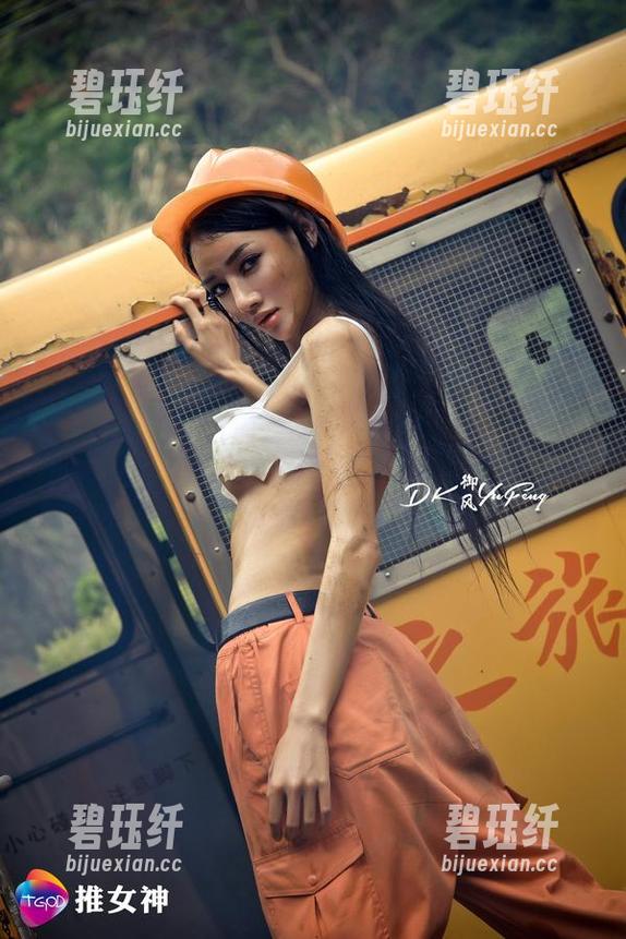 推女神 - “婕西儿jessie的白衬衫写真：随便一个角度都像是在撩拨我的心！”–资源感觉真不错。