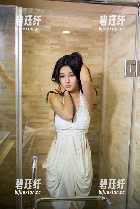 推女郎-黄可 推女郎 - 无圣光的黄可:剧情走漏了图片中的小惊喜!