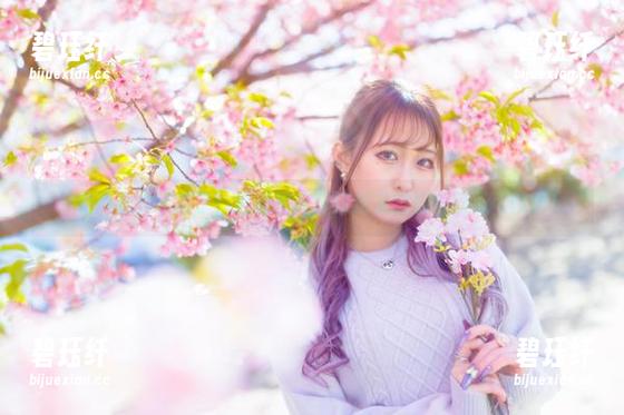 月城委员会又来了！最新图库直接把美腿展示到无可救药！