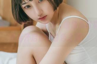 果团网 – “纯白”梦想:酸酱兔写真,下载后开启你的白色之旅!