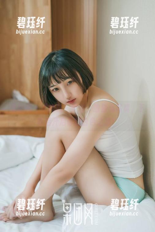 果团网-酸酱兔 果团网 - “纯白”梦想:酸酱兔写真,下载后开启你的白色之旅!