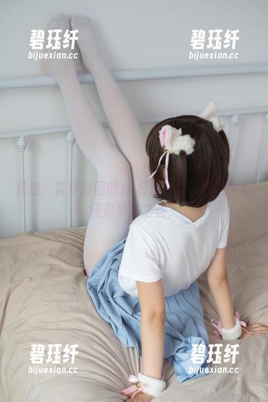 森萝财团 精选:森萝财团的JK校服白丝,校园梦幻还是禁忌之美?