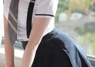 模范学院 – 王梓童Doirs学姐的写真合集：我发现我又多了一种审美需要。