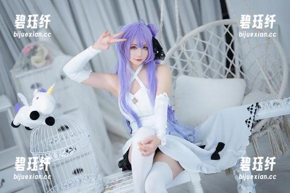 在樱岛嗷一的宇宙里穿梭，全集写真与海天书香水榭的交汇