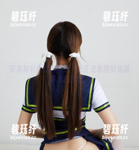 在灰衬衫里找回自我：无圣光套图的洛丽塔大哥随感。