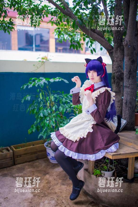 海岛这玩意儿真香！浅野菌子的“真爱”红色肚兜双人原图，壁纸质量杠杠的！