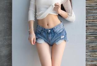 爱蜜社 – 最新曝光，张思允Nice的体操服绝对不容错过的资源！