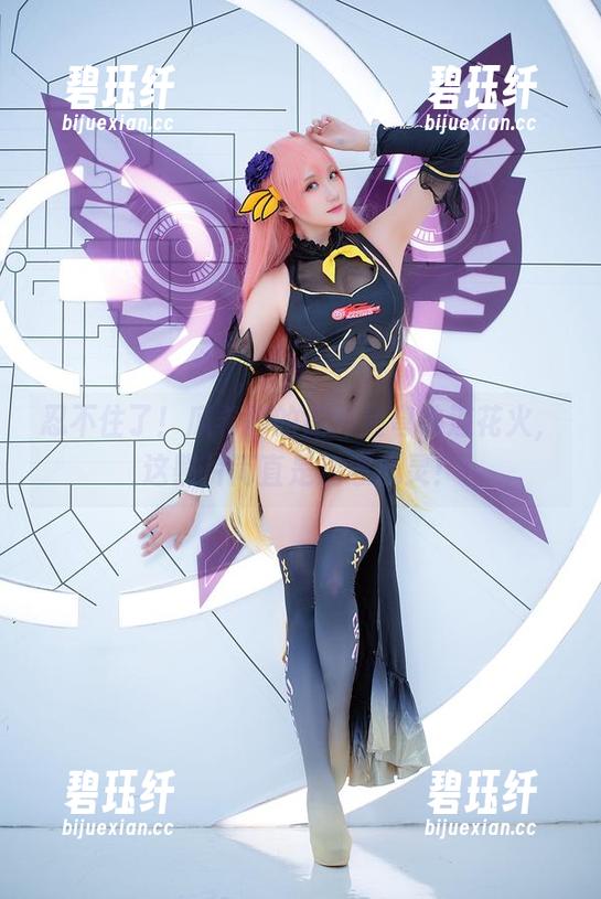忍不住了！瓜希酱的崩坏星穹铁道花火，这照片简直是治愈心灵！