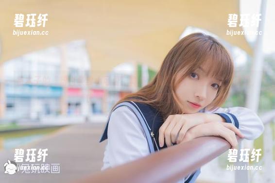 祖木子 祖木子的“粉白条纹小可爱”真是让我想加个“基础色”选项,快来图库下载这些美图吧!