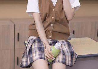 秀人网 – 办公室休闲模式开启，Mieko林美惠子的无圣光作品太燃了！