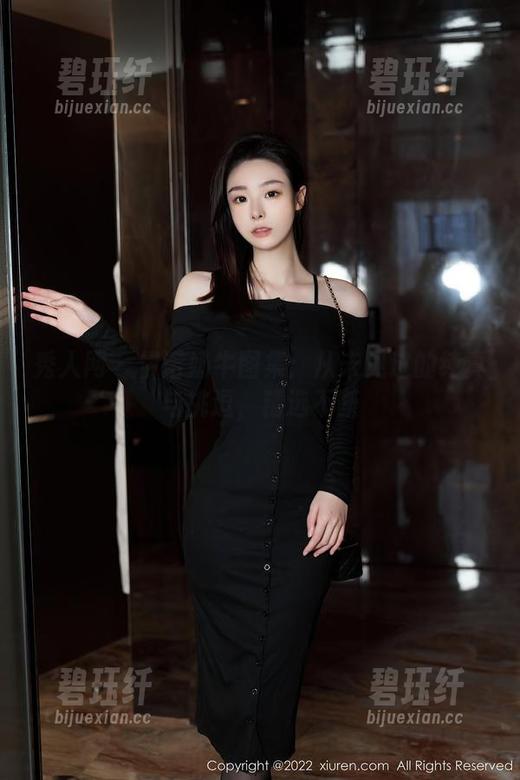 秀人网-伊诺 秀人网 - 伊诺奶牛图集:从未见过的纯真与挑逗,精选不断