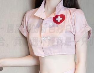 秀人网 – 唐翩翩的粉色独白：无圣光和图包组合，竟让我怀疑我是一只小猪？