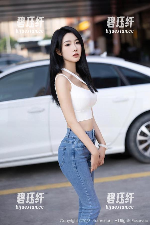 秀人网 - 夏诗雯Sally和她的美足私拍合集，这是要把我的心都踩碎吗？