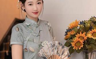 秀人网 – 撩人的天使：看容容容Alice如何用作品征服视线