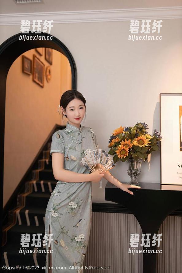 秀人网-容容容Alice 秀人网 - 撩人的天使:看容容容Alice如何用作品征服视线